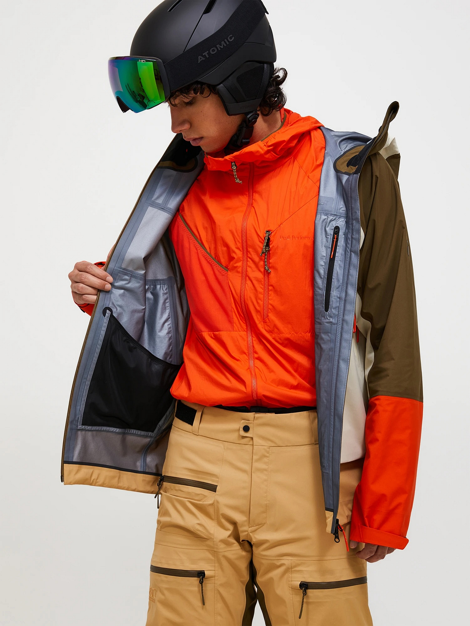 M Vislight Gore-Tex C-Knit Jacket (FW25) - Peak Performance Whistler